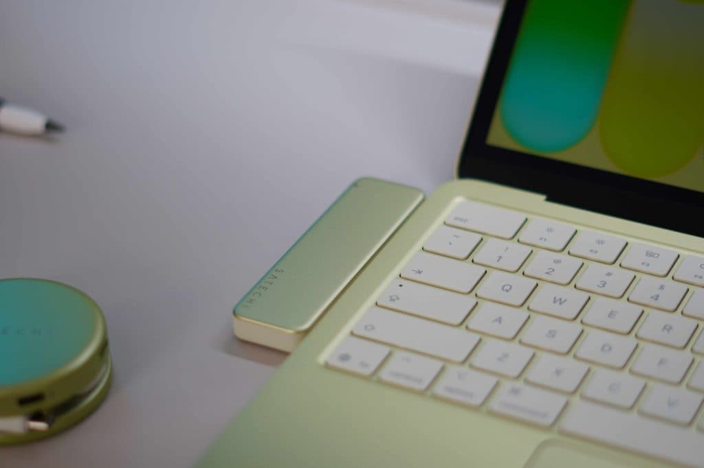 Satechi USB-C Snap Hub