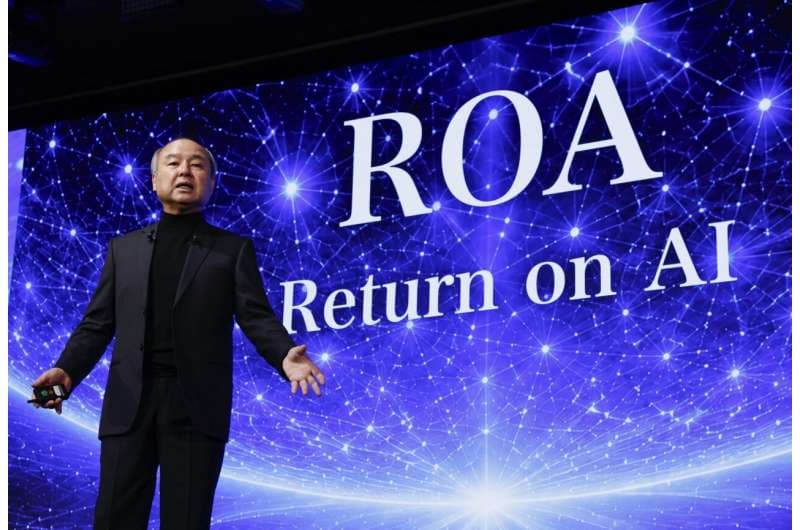 Masayoshi Son, presidente y director ejecutivo de SoftBank Group, habla durante un evento empresarial en Tokio, martes 14 de julio de 2026. Crédito: Miyuki Saito/Kyodo News vía AP