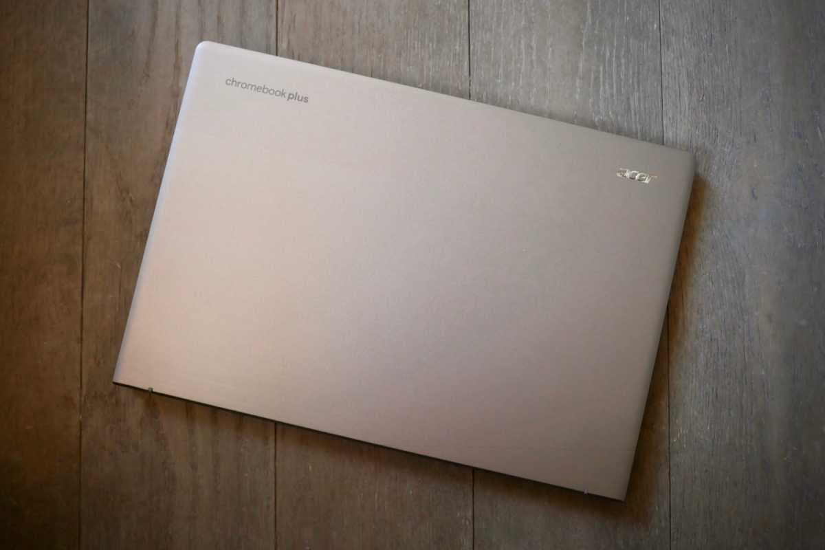 Acer Chromebook Plus S14 design
